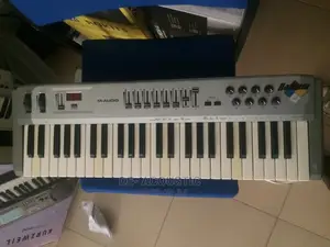 MIDI Controller Keyboard