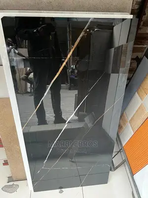 Spanish Porcelain Tiles Black Stripe