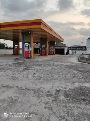Newly Built Filling Station With 6pumps in Port Harcourt