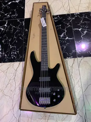 Ibanez GSR 205 Bk Five String Bass Guitar