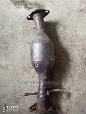 RX-350 09-013 Center Catalyst Exhaust Pot.