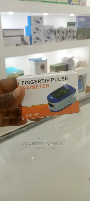 Fingertip-Pulse Oximeter Blood Oxygen Meter SPO2