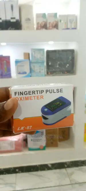 Medical Fingertip-pulse Oximeter Blood Oxygen Meter SPO2
