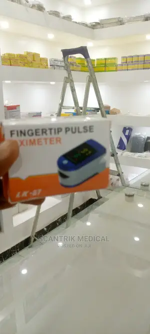 Finger Oximeter Sensor Saturation Fingertip Monitor