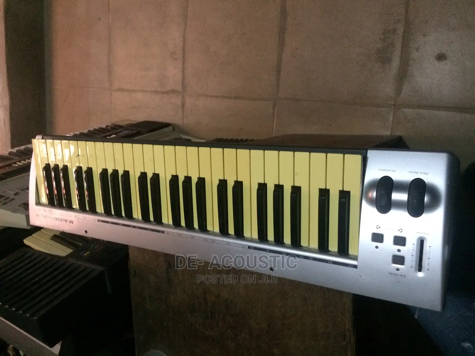 M-Audio Keyrig 49 - USB MIDI Keyboard Controller