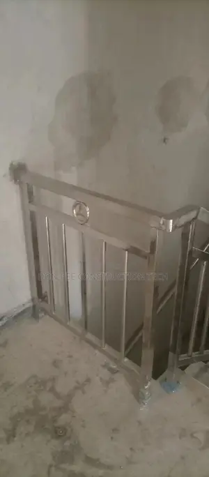 Square Design Handrail