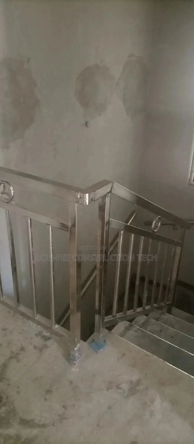 Square Design Handrail