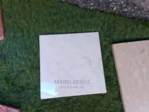 White Marble Stone 30x30x1cm