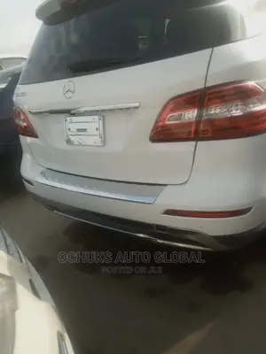 Mercedes-Benz M Class ML350 4MATIC 4dr SUV AWD (3.5L 6cyl 7A) 2015