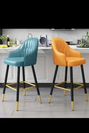 Classic Bar Stool Chair