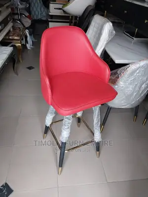 Classic Bar Stool Chair