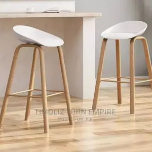 High Classic Bar Stool Chair