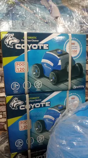 Coyote Robotic Swimming Pool Cleaner