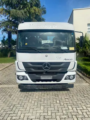 Brand New 1418 Atego Mercedes Benz Cab and Chassis Truck