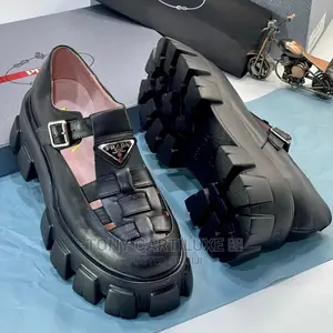 P R a D a  Sandal Boot