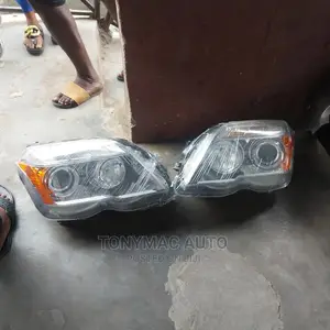 Mercedes-Benz Glk 2010,2012 Headlights