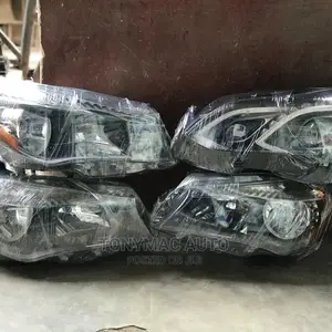 Mercedes-Benz CLA 250 Headlights