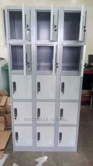 Metal Locker (15 Doors)