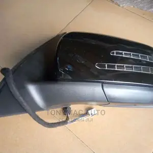 Side Mirror Mercedes-Benz C300,E350,Cla,GL,ML350,GLE,GLK