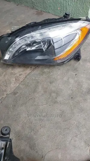 Mercedes-Benz ML350 2014 166 LED Headlights