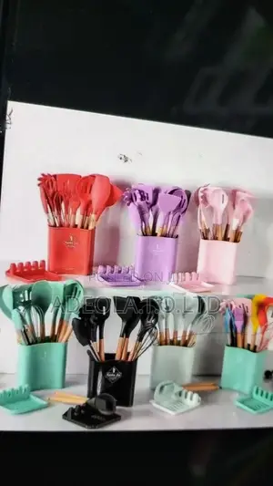 Silicone Spoons With Spoon Rest