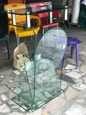 High Quality Glass Pulpit