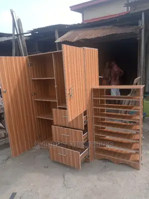 4ft Wardrobe With Shoe Rack