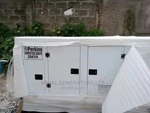 30kva Perkins Diesel Soundproof Generator 100%Copper