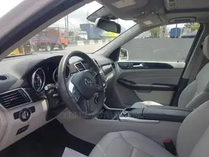 Mercedes-Benz M Class 2015 Silver