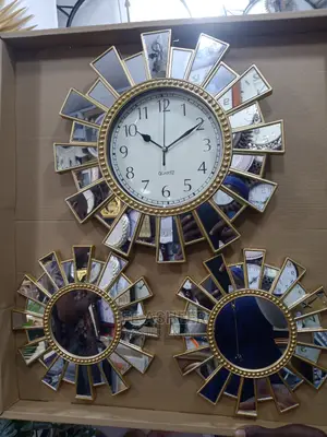 Exotic Mirror Wall Clock With 2 Mirrors - Gold