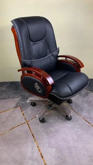 Executive Office Reclining Chair.