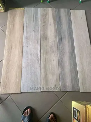 Wooden Tiles Spanish