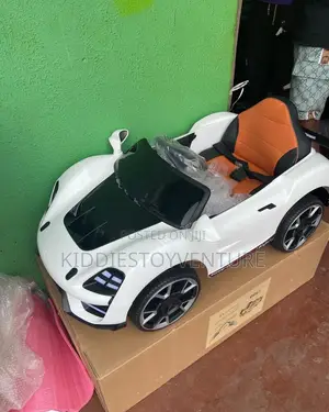 Posch Ride on Car