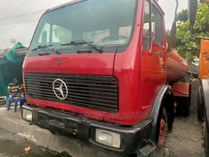 Water Tanker Truck