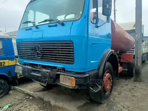 Water Tanker ( Blue)