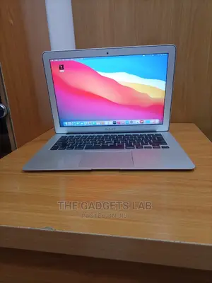 Laptop Apple MacBook Air 8GB Intel Core I5 SSD 128GB
