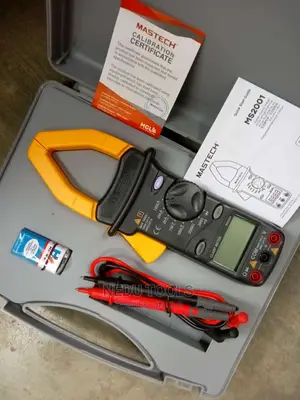 Ac And Dc Clamp Meter