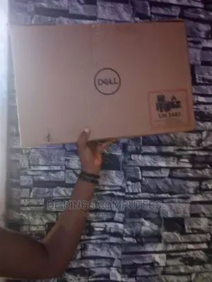 New Laptop Dell Inspiron 15 16GB Intel Core I7 SSD 1T