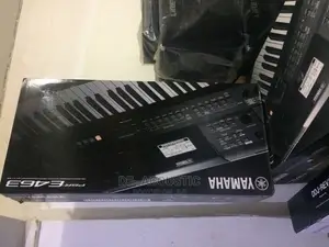E Series Yamaha PSR 463