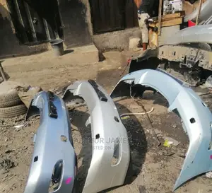 Front Bumper Lexus Rx 330 2005