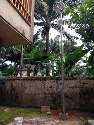Complete 200w All in One Solar Flood Light With Pole