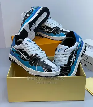 Louis Vuitton Sneakers