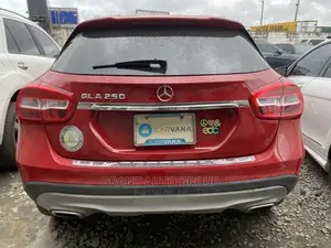 Mercedes-Benz GLA 250 2016 Red