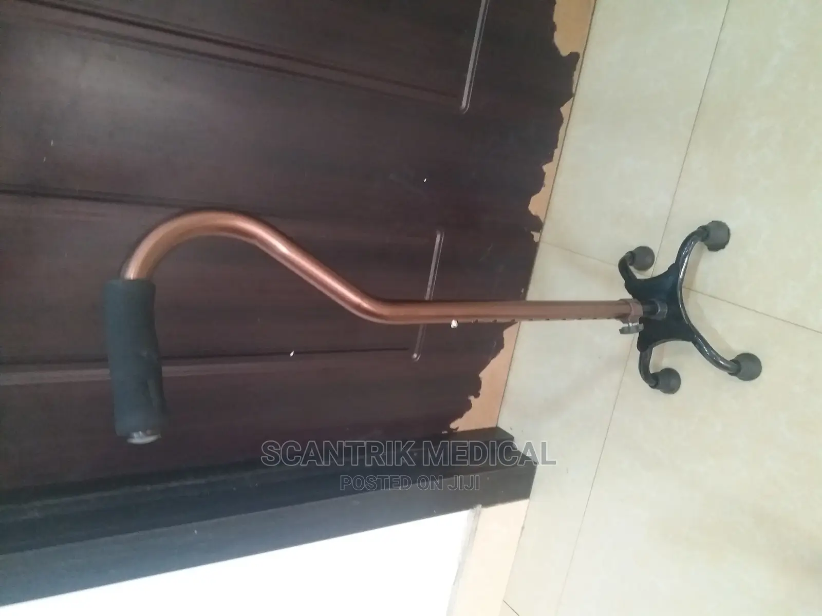 Quality Quadripod 4-Leg Walking Stick
