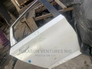 Door 2018 Honda Accord