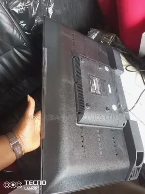 Hisense 32 Inches Tv