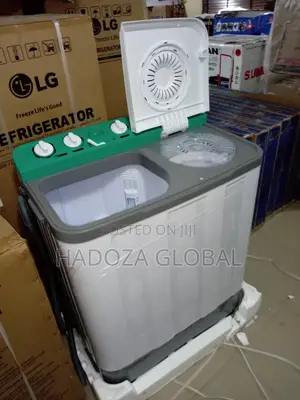 Top Load Hisense 11kg Washing Machine Wash and Spin-Brandnew