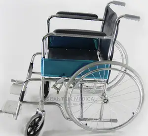 Medical Manual Wheelchair for Detachable Footrests