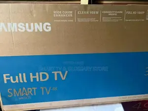 Quality New Samsung 32 " Smart TV