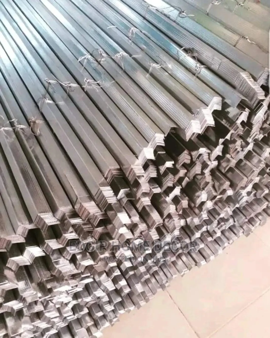 Profile, Wall Angle Corner Bead Hanger